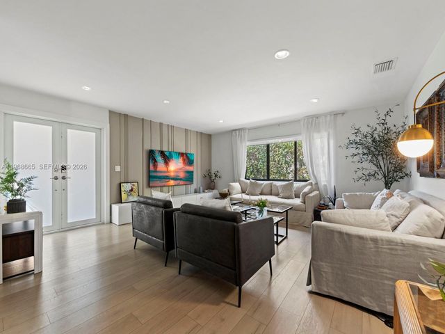 7731 SW 18th Ter, Miami, FL 33155