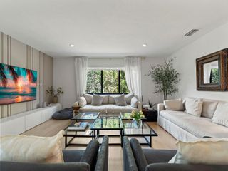 7731 SW 18th Ter, Miami, FL 33155