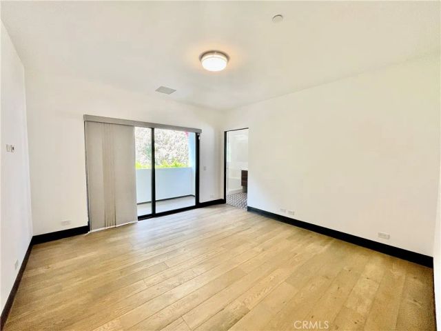 1319 Sunset Plaza Drive, Los Angeles, CA 90069