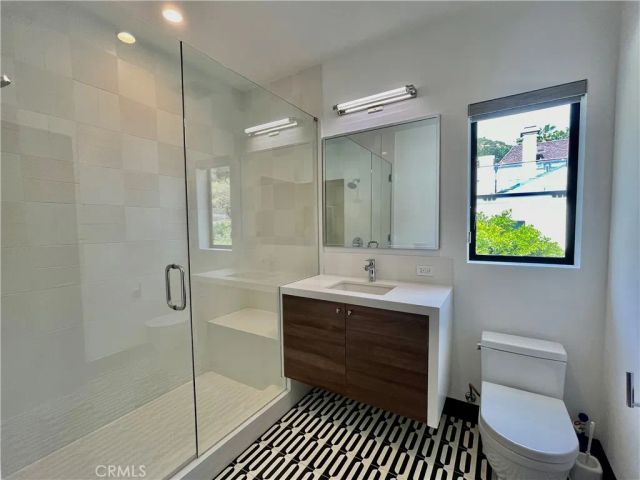 1319 Sunset Plaza Drive, Los Angeles, CA 90069
