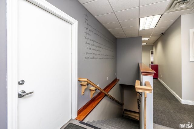 3709 N HARRISON Street, Davenport, IA 52806