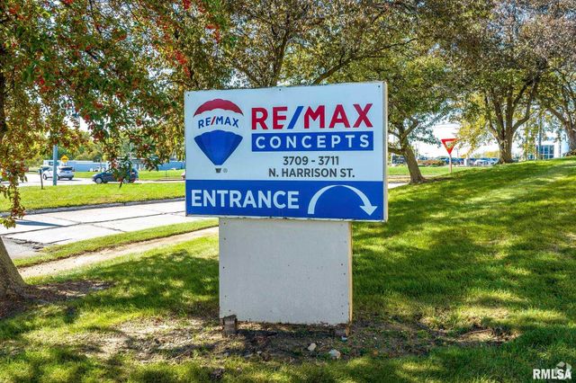 3709 N HARRISON Street, Davenport, IA 52806