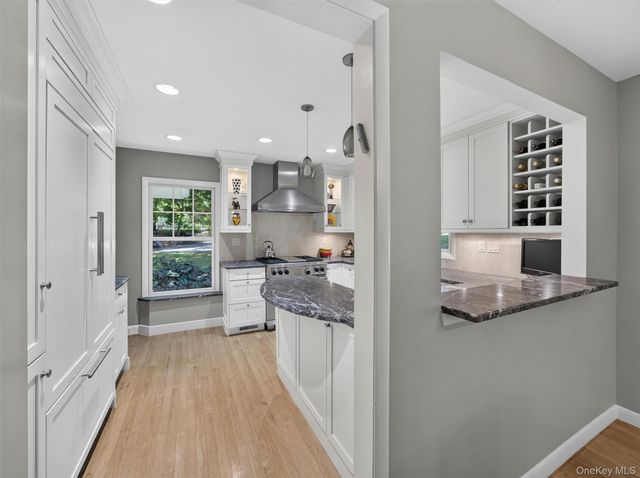 9 East Place, Suffern, NY 10901