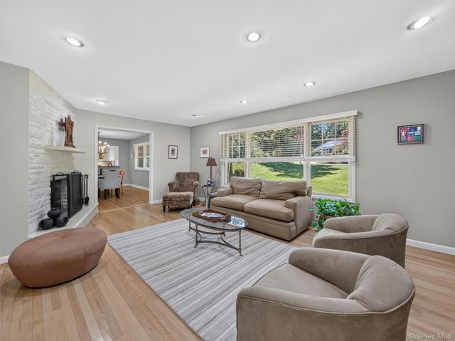 9 East Place, Suffern, NY 10901