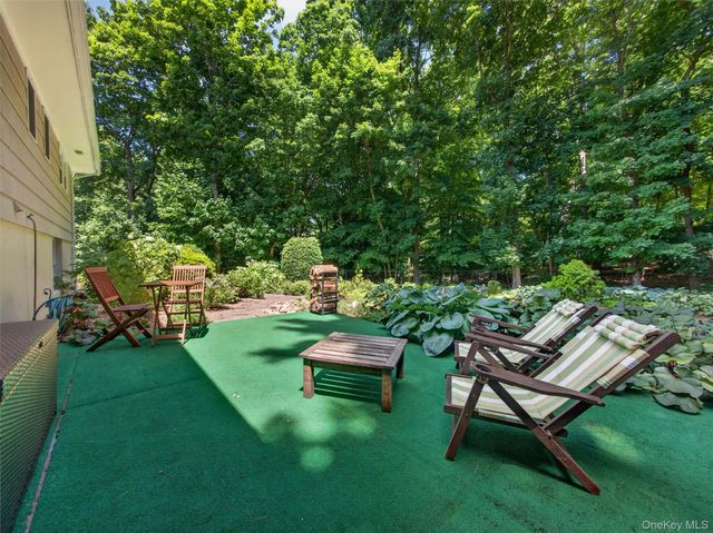 9 East Place, Suffern, NY 10901