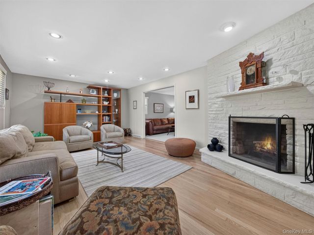 9 East Place, Suffern, NY 10901