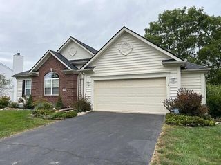 386 Amber Light Circle, Delaware, OH 43015