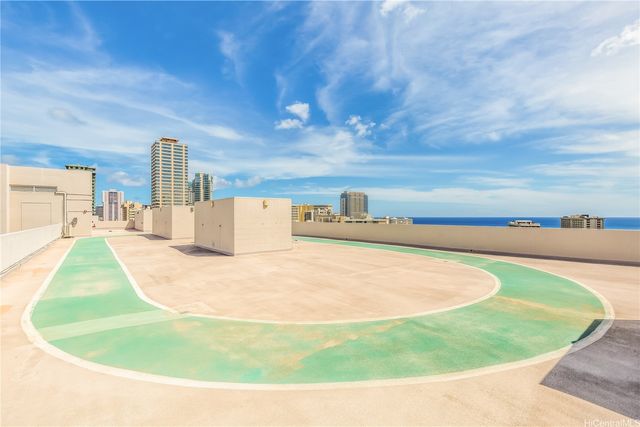 430 Keoniana Street 1305, Honolulu, HI 96815