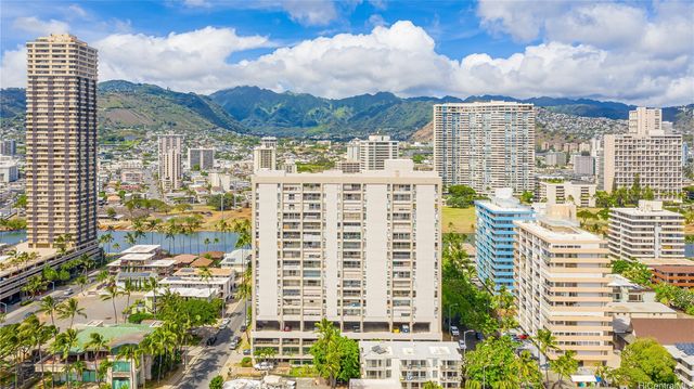 430 Keoniana Street 1305, Honolulu, HI 96815