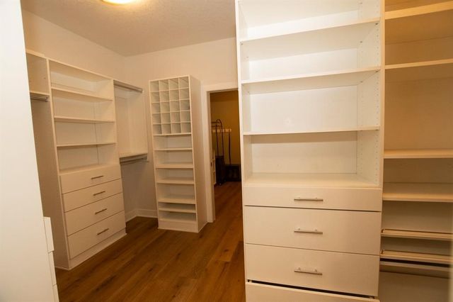 8310 Sky View Circle, West Des Moines, IA 50266