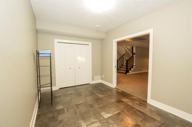 8310 Sky View Circle, West Des Moines, IA 50266