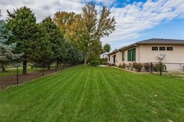 8310 Sky View Circle, West Des Moines, IA 50266
