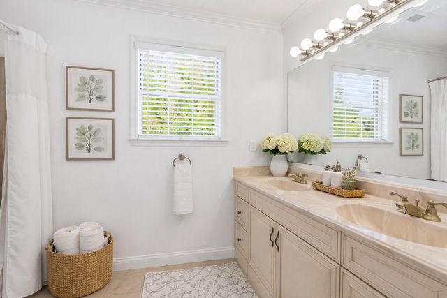 260 Freedom Dr, Franklin, TN 37067