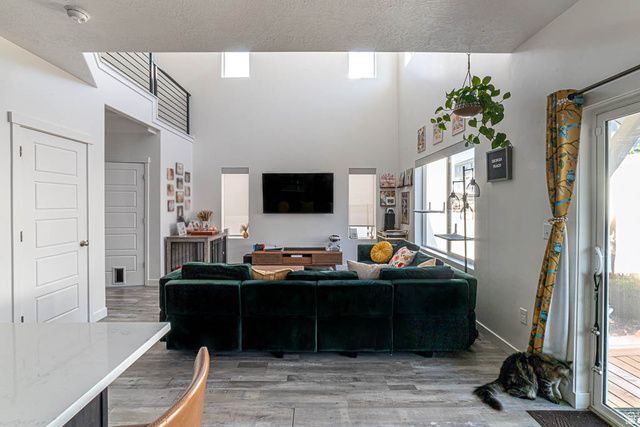 6047 W STILLRIDGE DR, West Valley City, UT 84128