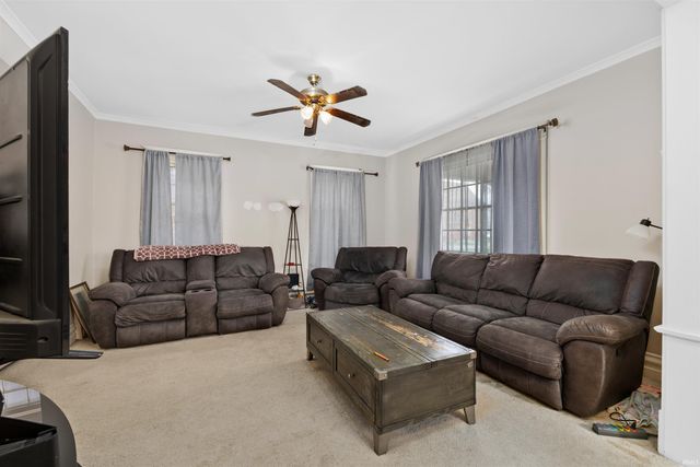 308 S State Street, Kendallville, IN 46755