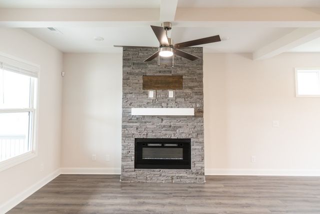 17 Miller Farm, Clarksville, TN 37043