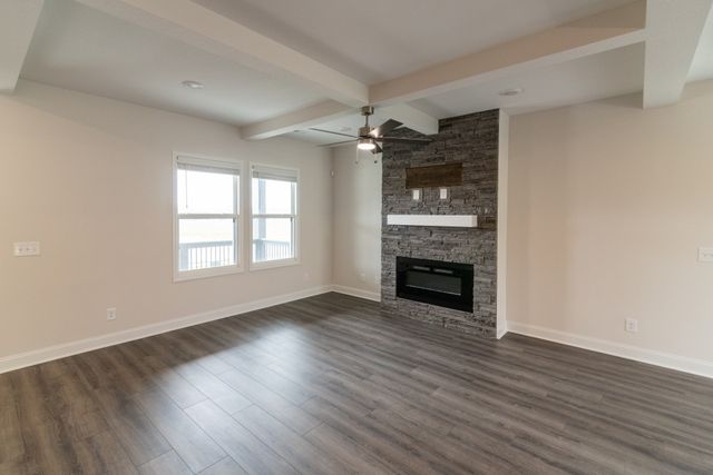 17 Miller Farm, Clarksville, TN 37043