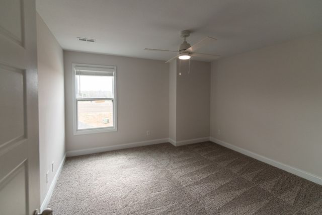 17 Miller Farm, Clarksville, TN 37043