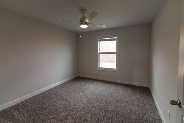 17 Miller Farm, Clarksville, TN 37043