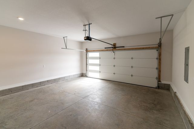 17 Miller Farm, Clarksville, TN 37043