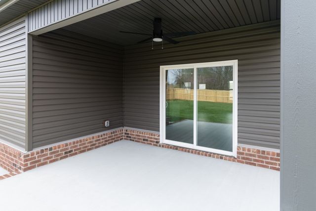 17 Miller Farm, Clarksville, TN 37043