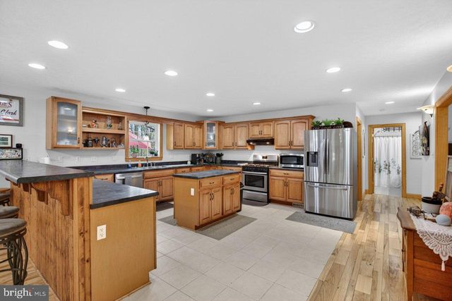 550 MASH LN, Edinburg, VA 22824