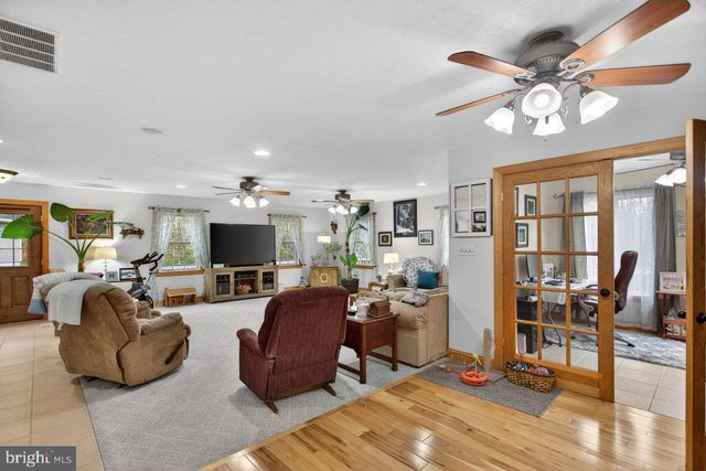 550 MASH LN, Edinburg, VA 22824