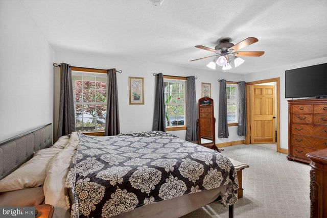550 MASH LN, Edinburg, VA 22824