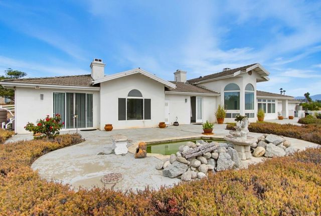 13427 Hilltop Place, Valley Center, CA 92082