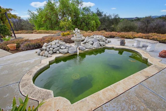 13427 Hilltop Place, Valley Center, CA 92082