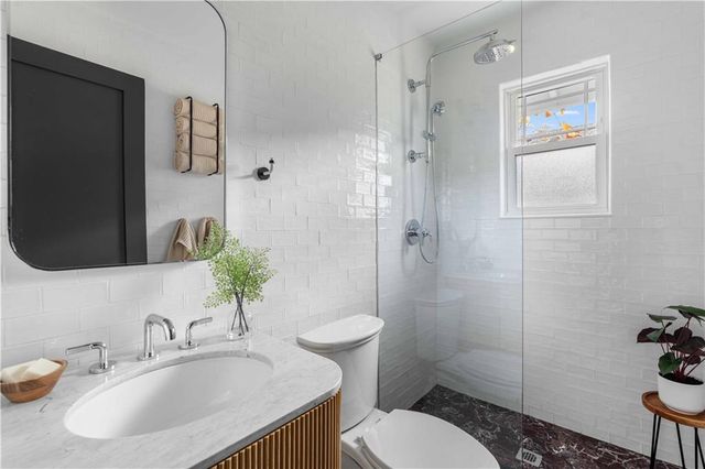 884 Edgewood NE Avenue, Atlanta, GA 30307