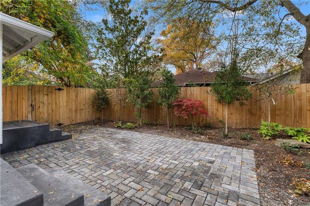 884 Edgewood NE Avenue, Atlanta, GA 30307