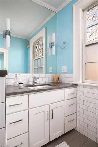 1258 W 4th Street, Winston-salem, NC 27101