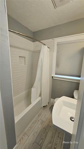 810 LAKESHORE DRIVE, Leesburg, FL 34748