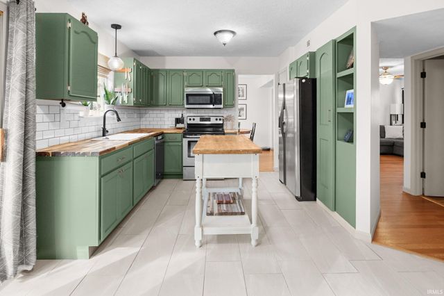 46 Gelder Court, Lafayette, IN 47905