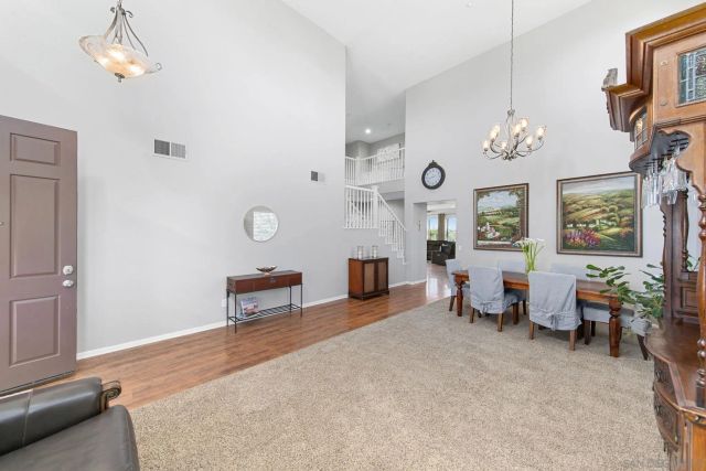 27869 Dogwood Gln, Escondido, CA 92026