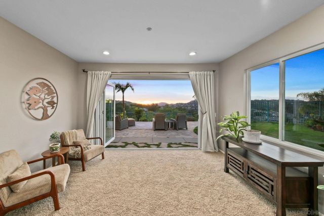 27869 Dogwood Gln, Escondido, CA 92026