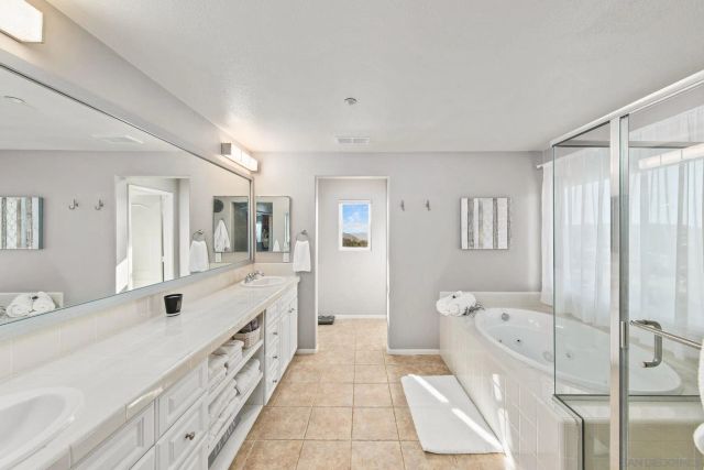 27869 Dogwood Gln, Escondido, CA 92026