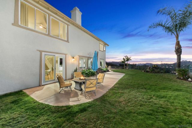 27869 Dogwood Gln, Escondido, CA 92026