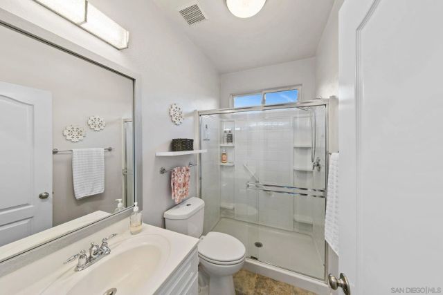 27869 Dogwood Gln, Escondido, CA 92026