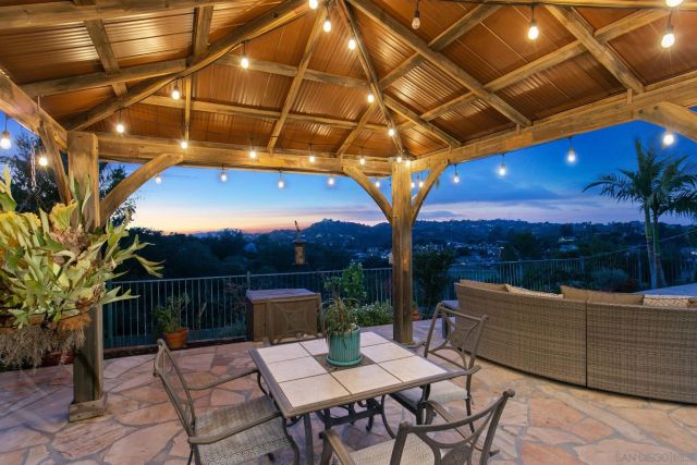 27869 Dogwood Gln, Escondido, CA 92026