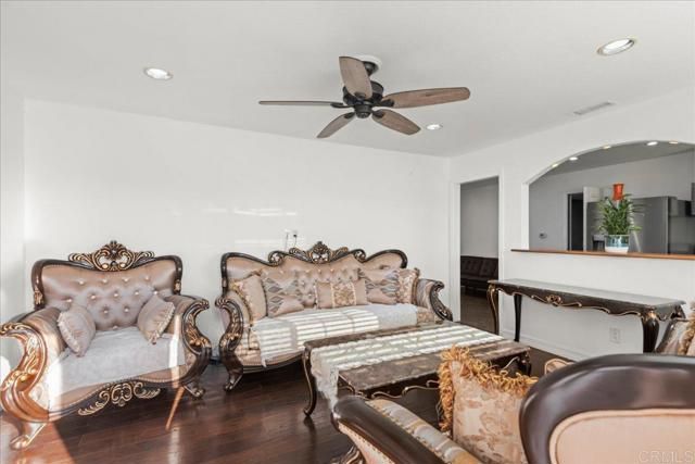 1729 Burnet St, El Cajon, CA 92021