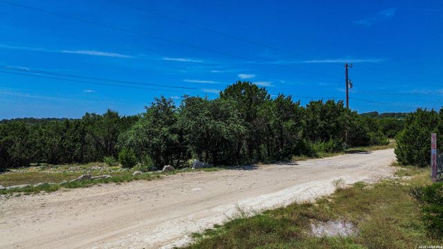 1363 Western Skies, Spring Branch, TX 78070