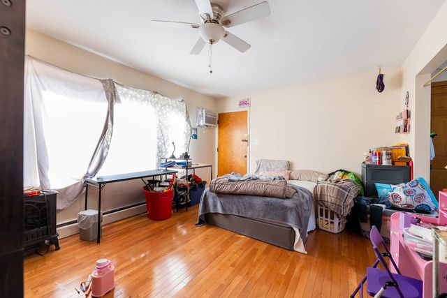 4423 Eberly Avenue, Brookfield, IL 60513