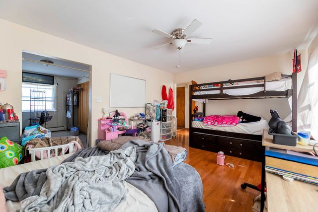 4423 Eberly Avenue, Brookfield, IL 60513