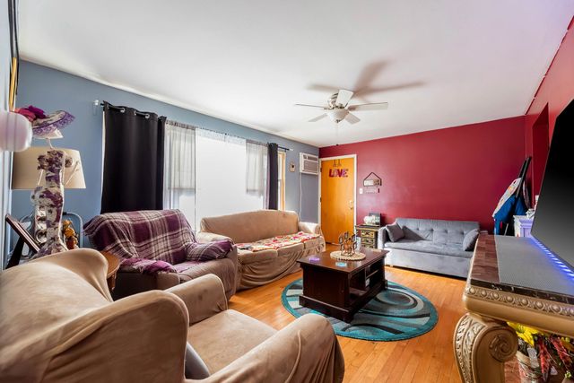 4423 Eberly Avenue, Brookfield, IL 60513