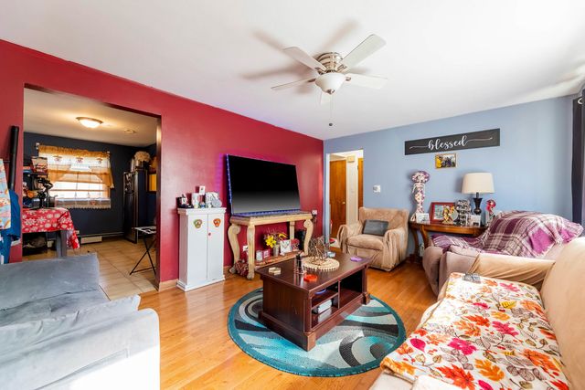 4423 Eberly Avenue, Brookfield, IL 60513