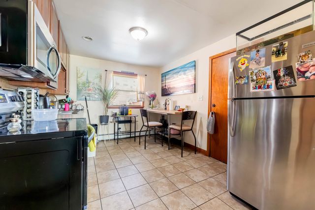 4423 Eberly Avenue, Brookfield, IL 60513