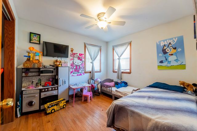 4423 Eberly Avenue, Brookfield, IL 60513