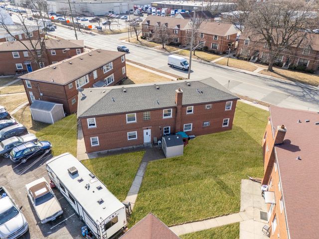 4423 Eberly Avenue, Brookfield, IL 60513